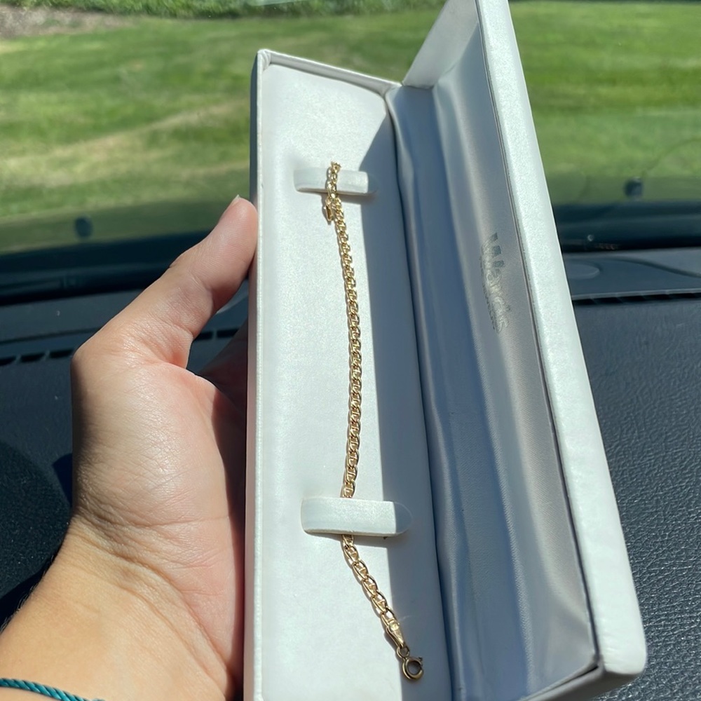 7” 14K Gold bracelet!